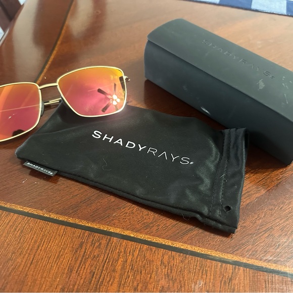 Shady Rays Tangle Free Melrose Sunglasses - Picture 1 of 2